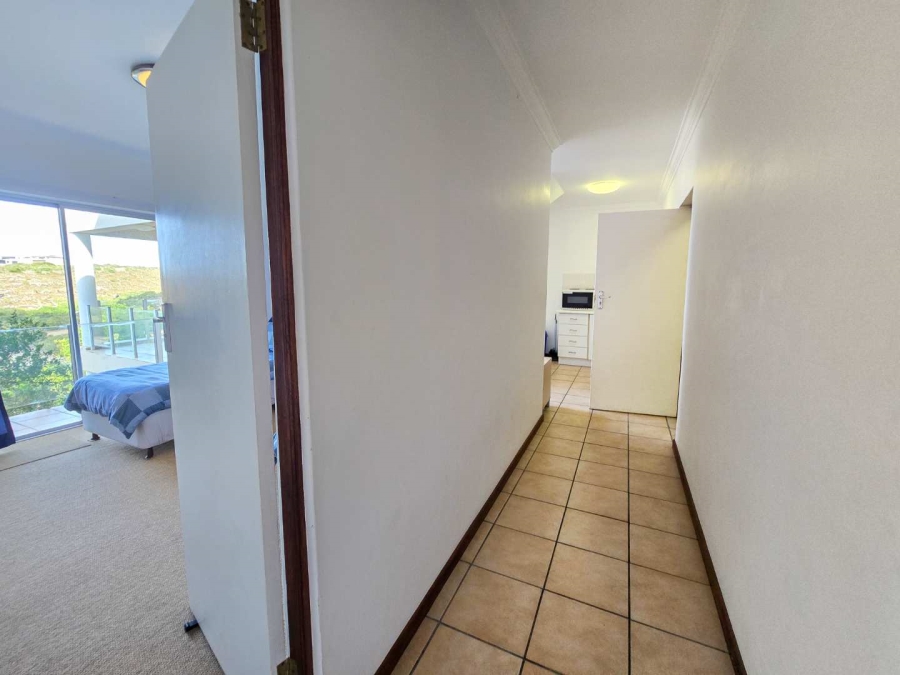 5 Bedroom Property for Sale in Stilbaai Wes Western Cape